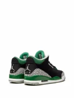 Air Jordan 3 Retro "Pine Green" - Image 2