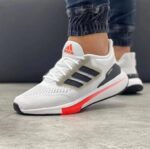 AdidasEQ21RunCloudWhiteCoreBlackGrey_2.jpg