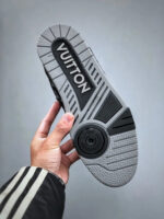 LouisVuittonTrainerBlackGreyDenimMonogram_3.webp