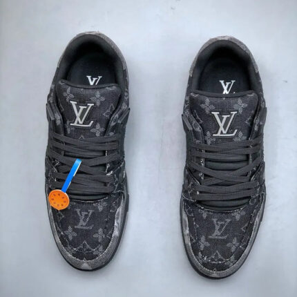 LouisVuittonTrainerBlackGreyDenimMonogram_4.webp