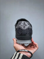LouisVuittonTrainerBlackGreyDenimMonogram_5.webp