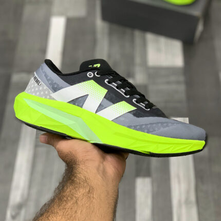 NewBalanceFuelCellRebelv4BlackLime_7.jpg