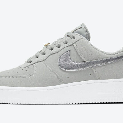 NikeAirForce1LowGreySuede_1.jpg