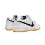 NikeSBDunkLowProWhiteGum_3_4f0eecda-de1a-4947-891f-d9d8b6034ffc.jpg
