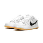NikeSBDunkLowProWhiteGum_4_194ea88e-1f93-4710-be09-9dd03416e6af.jpg