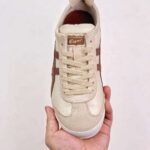 OnitsukaTigerMexico66VINBeige_4.jpg