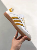 Sporty_RichxAdidasSambaOGWhiteBoldGold_2.jpg