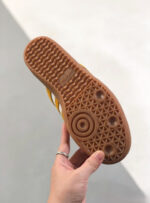 Sporty_RichxAdidasSambaOGWhiteBoldGold_4.jpg