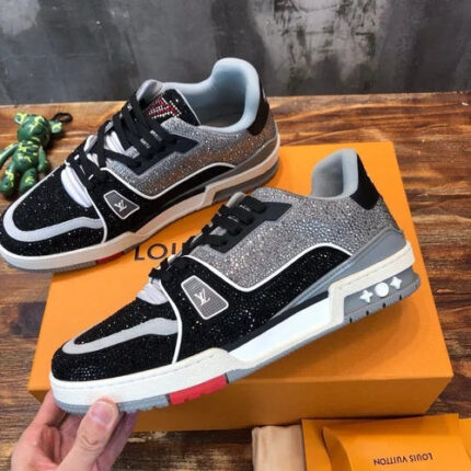 louis-vuittion-trainer-crystal-black-red-500x500.webp